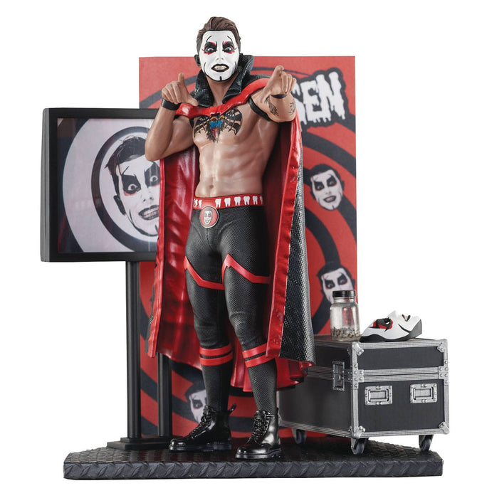 AEW GALLERY DANHAUSEN PVC STATUE