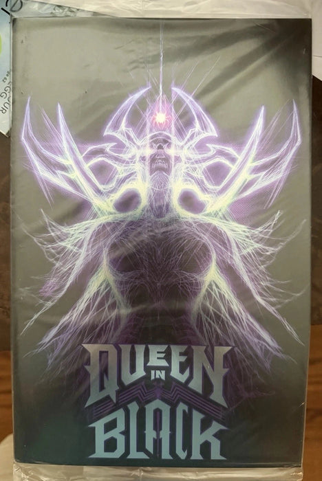 QUEEN IN BLACK #1 Display Box Exclusive Hela (Black) Foil Variant Gleason