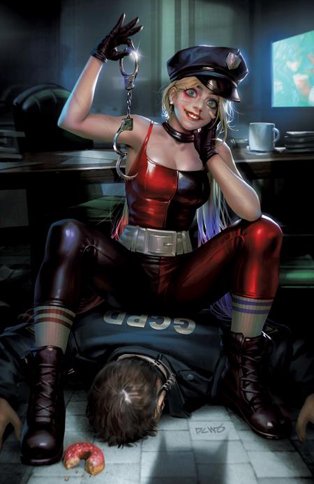 HARLEY QUINN #14 CVR B DERRICK CHEW CARD STOCK VAR