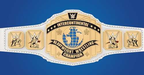 WWE (2016) #4 (Tag Team Championship Belt Foil Variant)