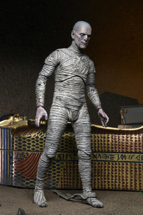 Universal Monsters - 7" Scale Action Figure - Ultimate Mummy (Color)