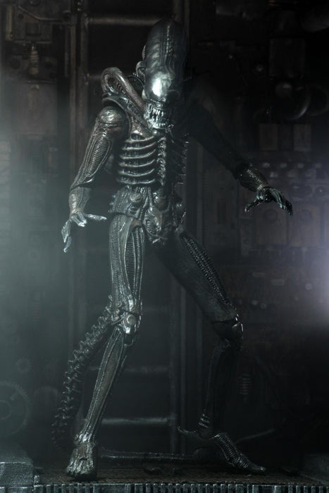 Alien - 7" Scale Action Figure - Ultimate 40th Anniversary Big Chap