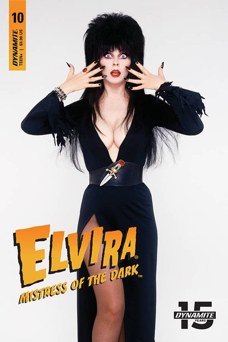 Elvira Mistress of the Dark (2018) #10 (COVER D PHOTO)