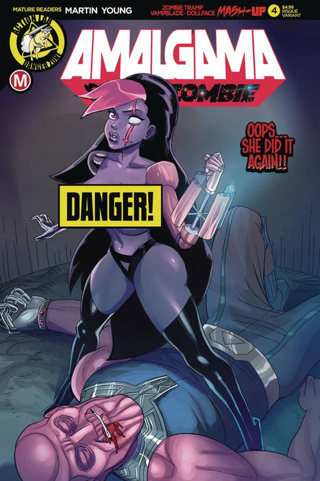 Amalgama Space Zombie (2019) #4 (COVER B YOUNG RISQUE)