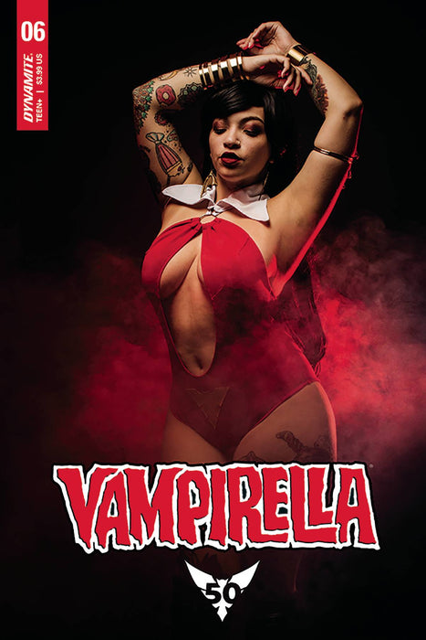 Vampirella (2019) #6 (CVR E COSPLAY)