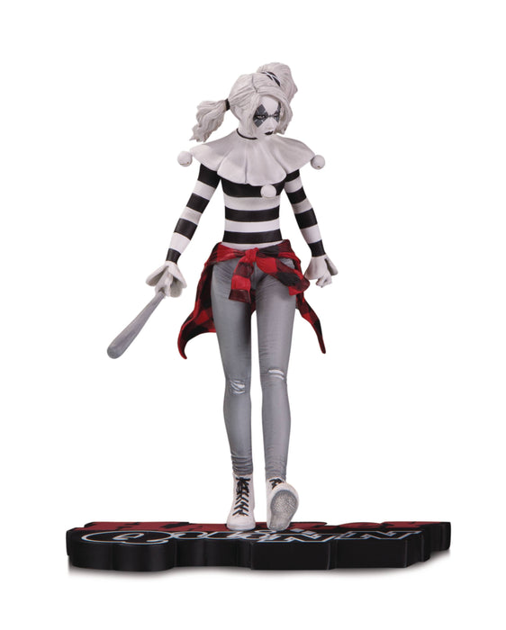 HARLEY QUINN RED WHITE AND BLACK BY STEVE PUGH STATUE