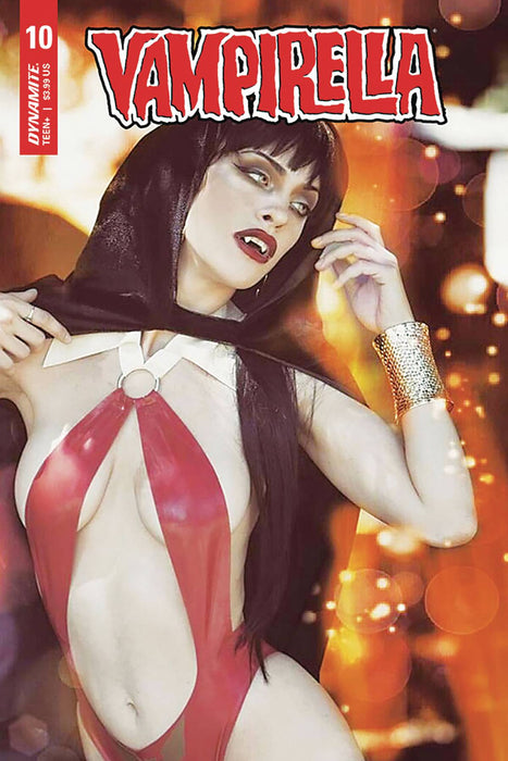 Vampirella (2019) #10 CVR E NIXIE SWEET COSPLAY