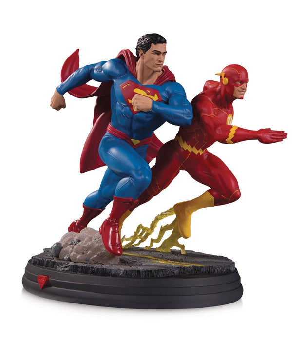 DC GALLERY SUPERMAN VS FLASH RACING STATUE 2ND ED