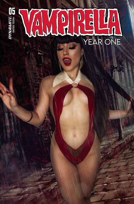 VAMPIRELLA YEAR ONE #5 CVR E COSPLAY