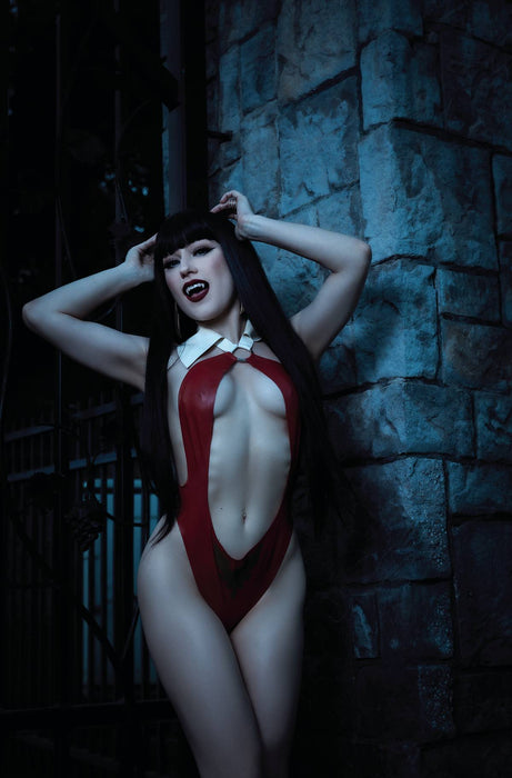 VAMPIRELLA VS SUPERPOWERS #4 CVR I 15 COPY INCV COSPLAY VIRGIN