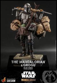 The Mandalorian and Grogu (Deluxe Version) Action Figure